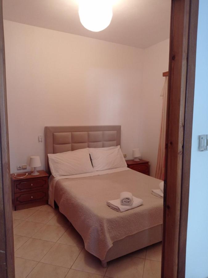 Achilles Apartments Sarande Exterior photo