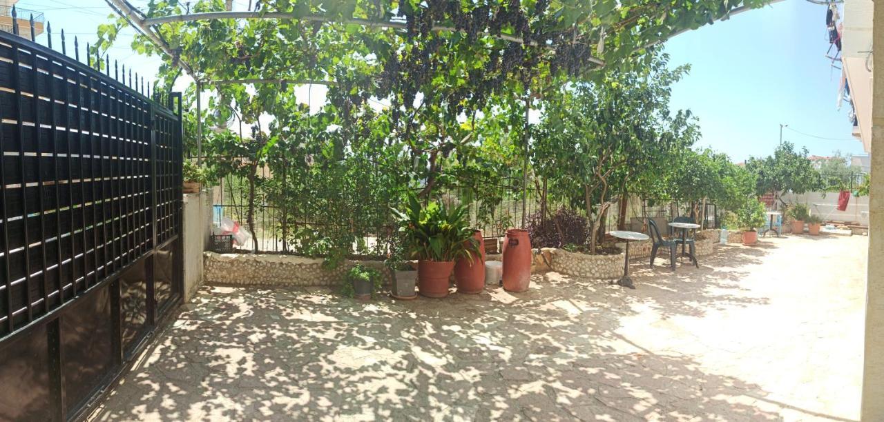 Achilles Apartments Sarande Exterior photo