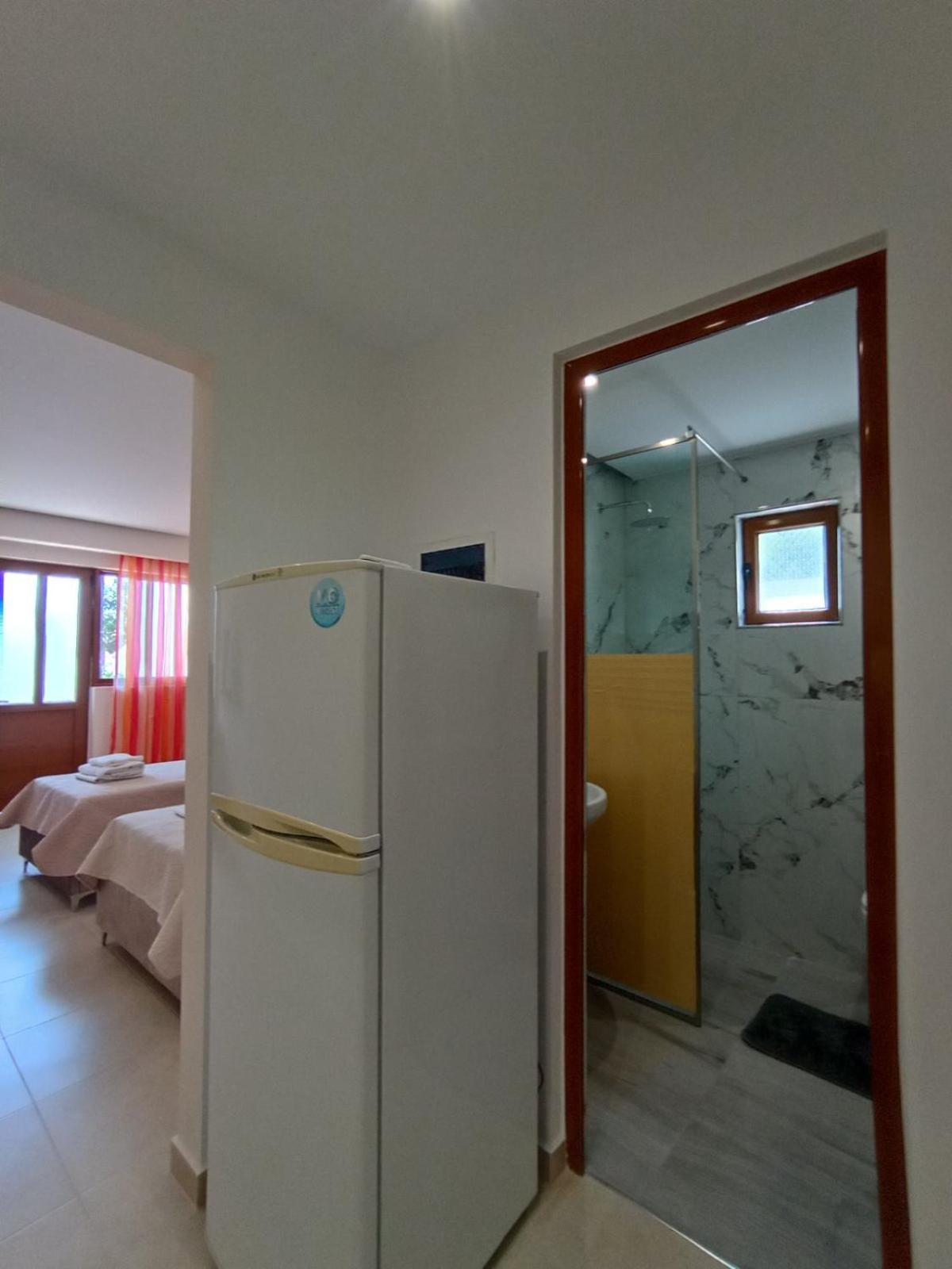 Achilles Apartments Sarande Exterior photo