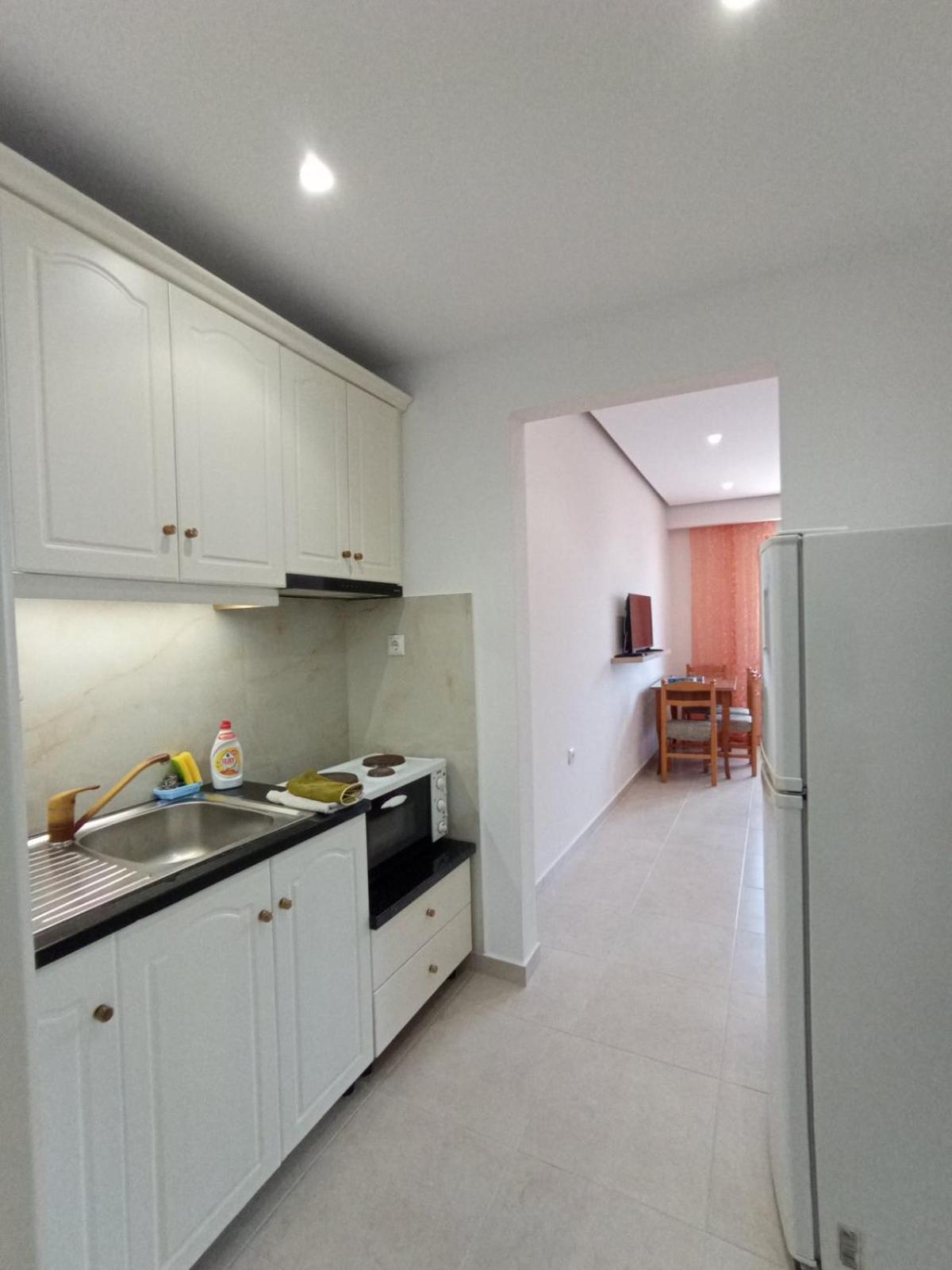 Achilles Apartments Sarande Exterior photo