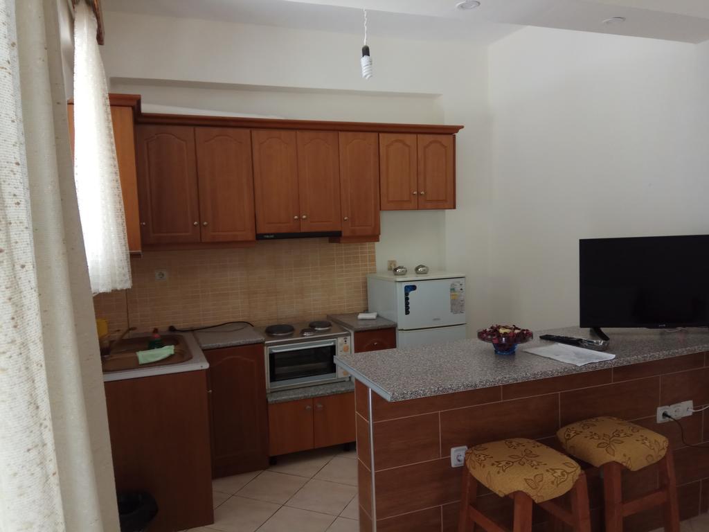 Achilles Apartments Sarande Exterior photo